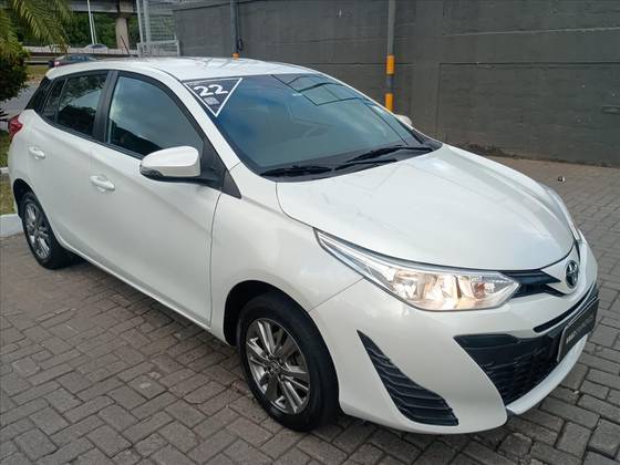 TOYOTA YARIS 1.5 16V FLEX SEDAN XL PLUS CONNECT MULTIDRIVE